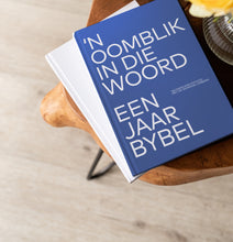 Load image into Gallery viewer, 'n Oomblik in die Woord - Eenjaar Bybel